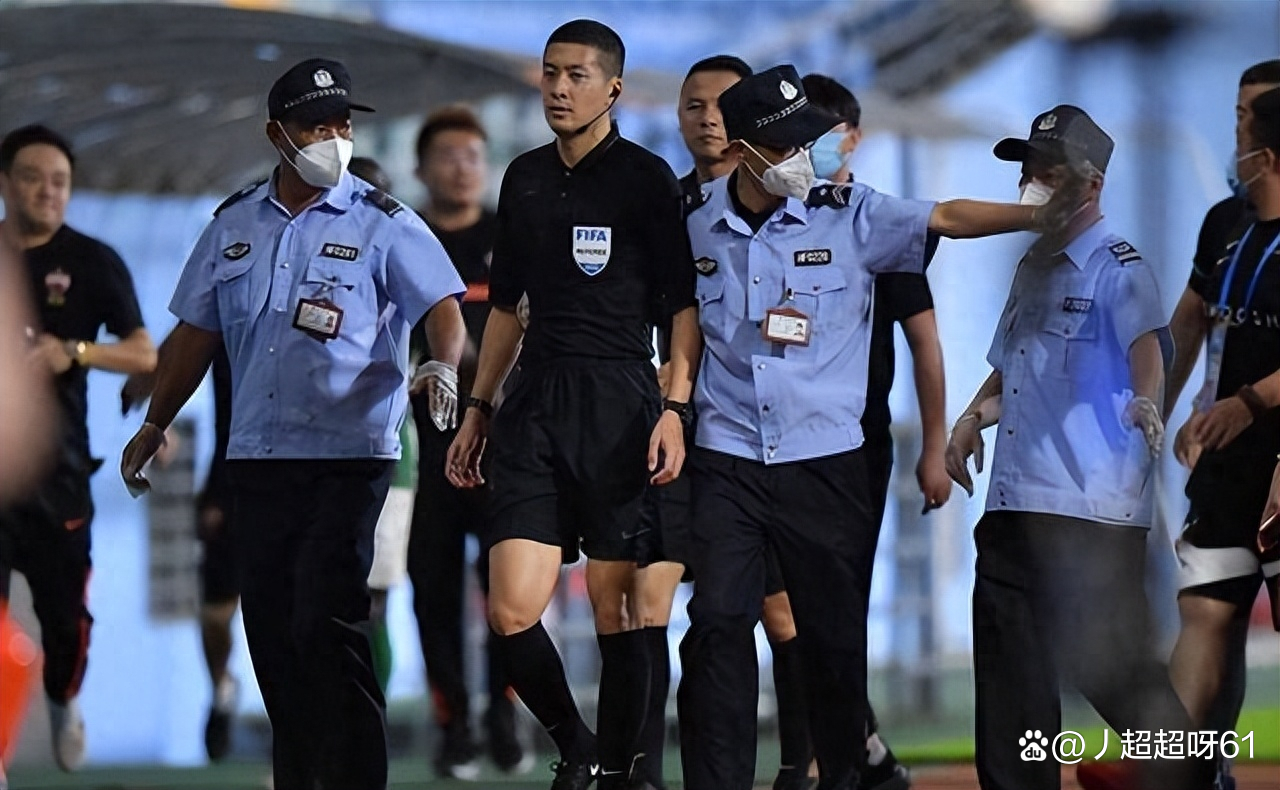 浙江队迎意大利杯关键赛，窗口期防线松动，球迷炸锅，数据趋势出现新变化的简单介绍-3377app下载