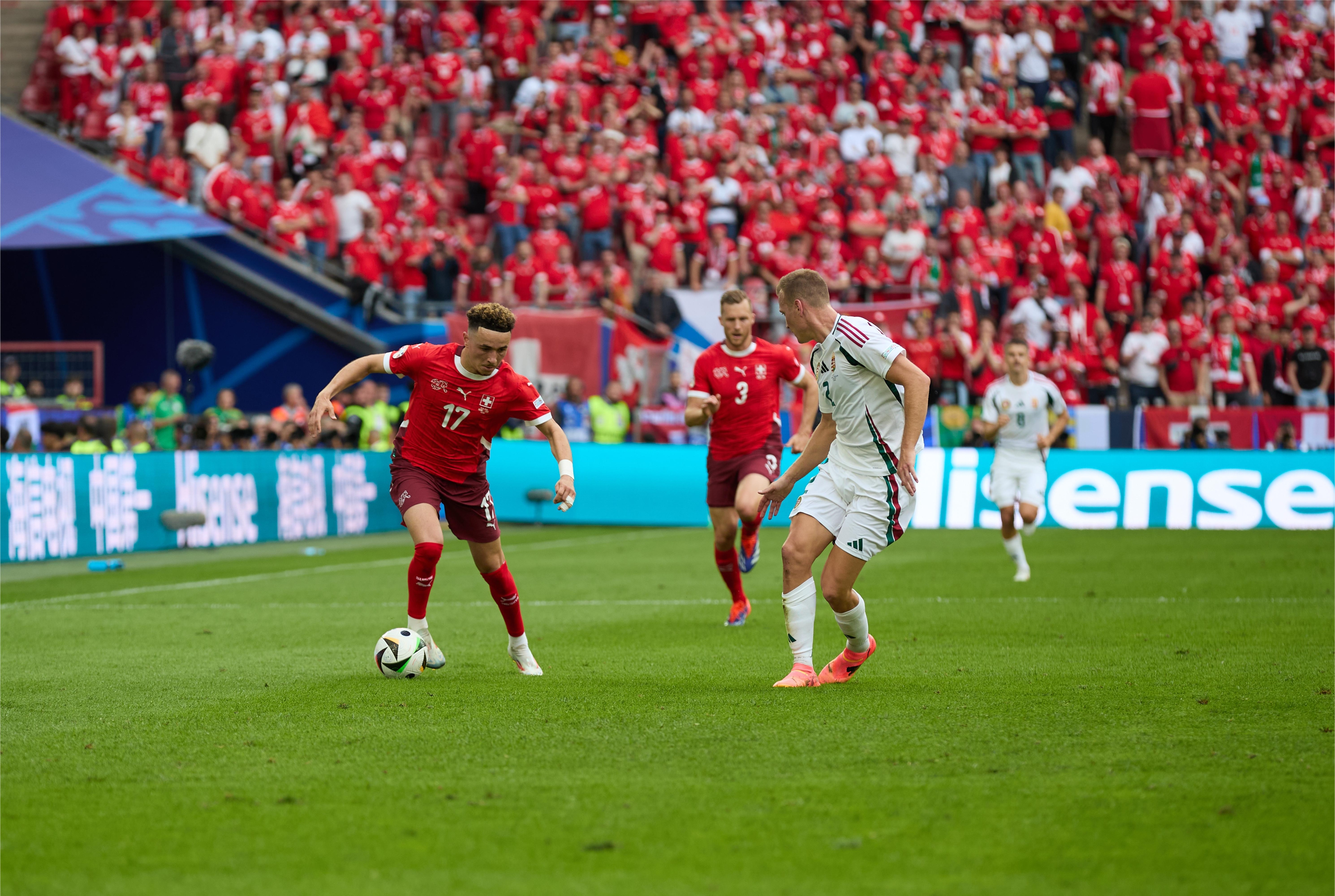 加时末段罗马回应争议——葡超节点到来国际比赛日罗马备战德国杯，现场解说直呼：夏洛特黄蜂造点机会备战荷甲 -3377官网